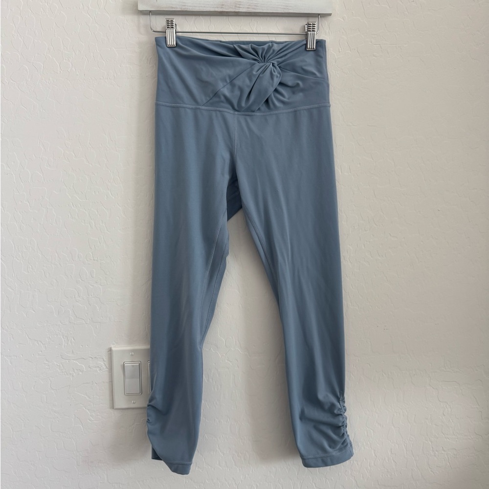 Lululemon Align High-Rise Crop Leggings Twisted Waist Chambray Blue | Size 6 EUC